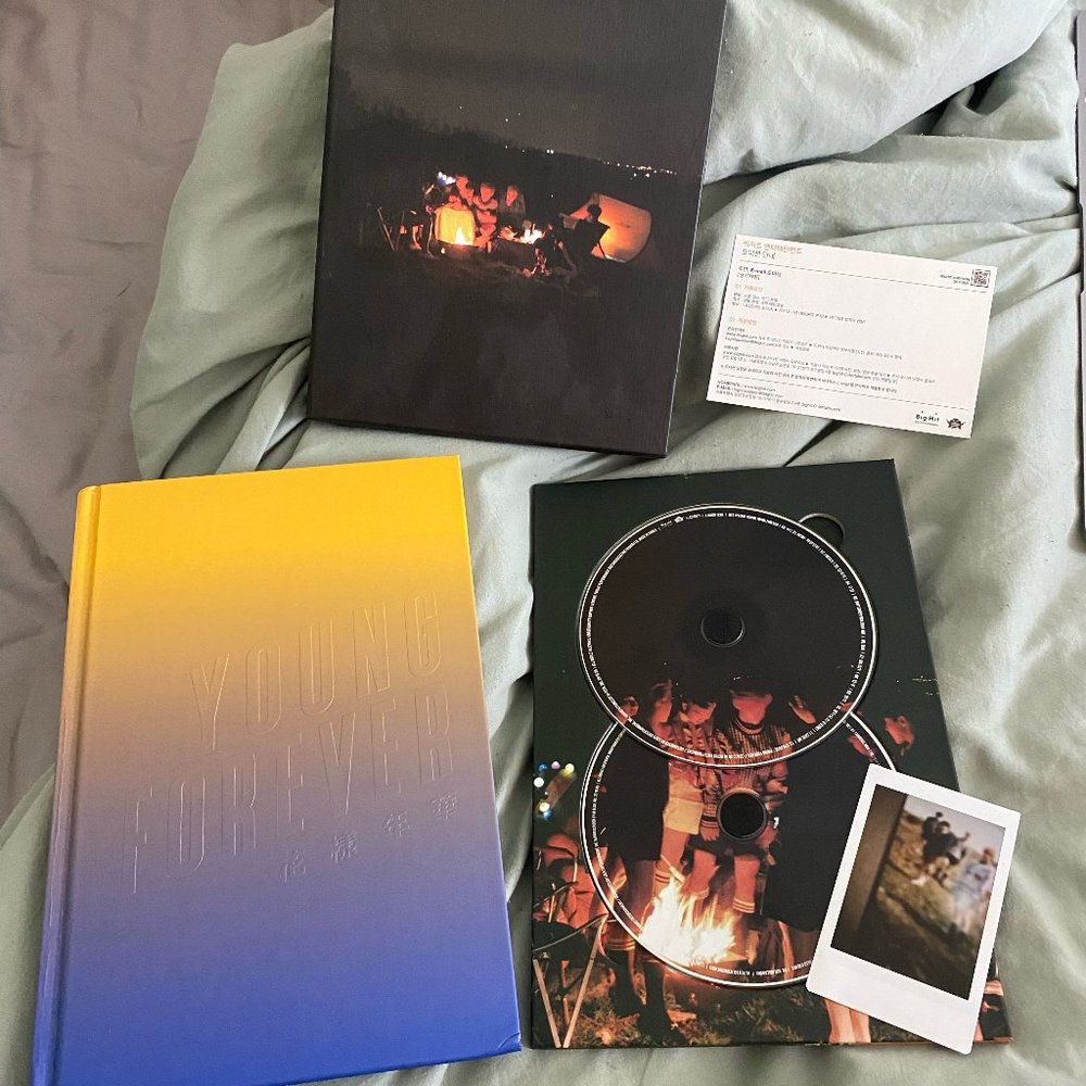 BTS YOUNG FOREVER DISCS AND EXCLUSIVE PHOTO BOOK